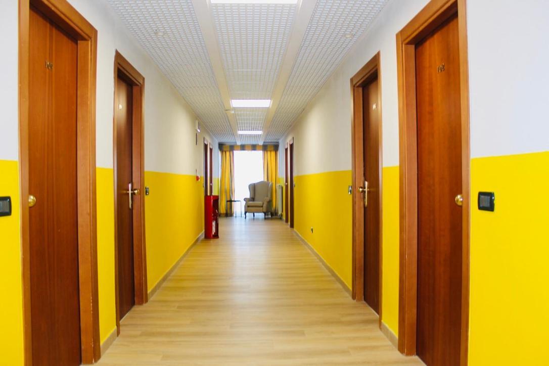 Hotel Europa Milano Rosate Luaran gambar